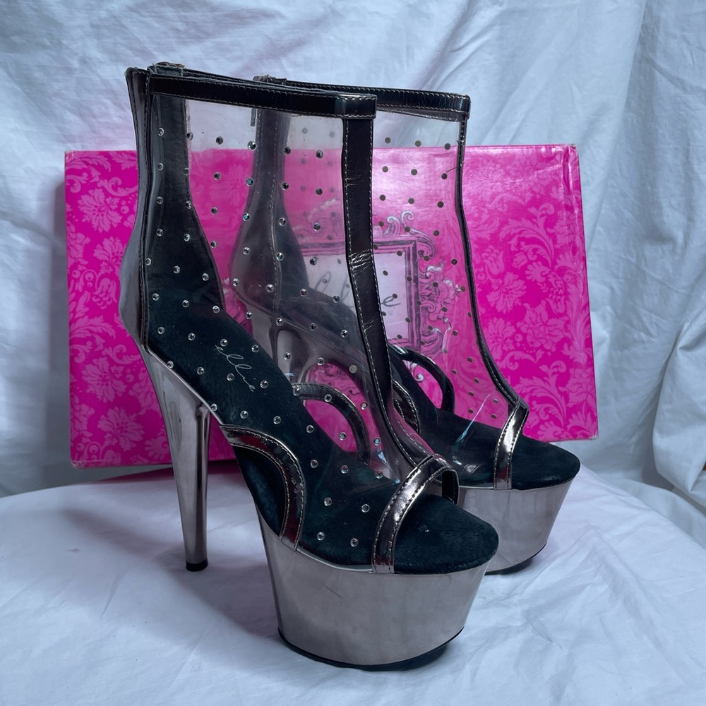 SOLD Ellie Volume 39 709-Gloria Silver Stiletto Heels Size 9